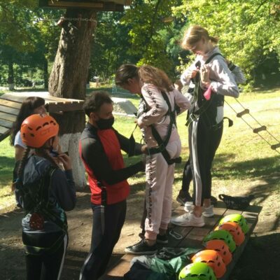 photo5393343163080486824